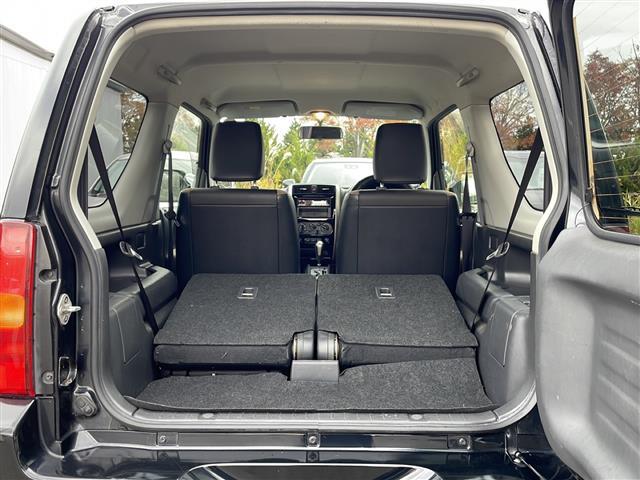 ジムニー ランドベンチャー ・4WD・社外CD・ライトレベライザー・フォグ・ルーフレール・シートヒーター・オートライト・純正16AW(26枚目)