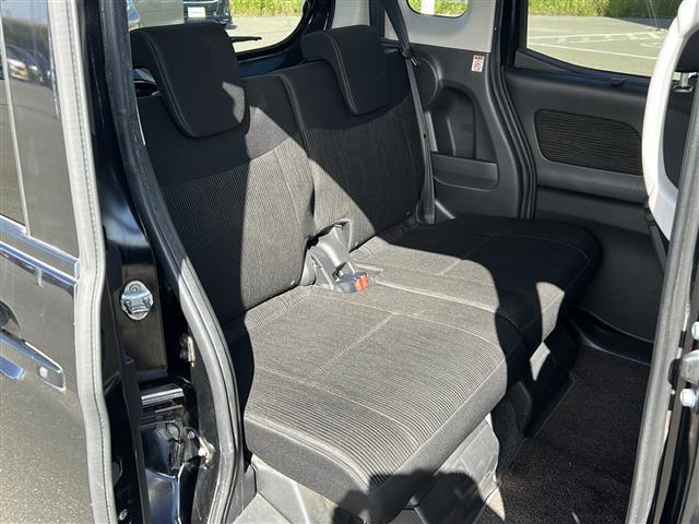 デイズルークス ハイウェイスター X Gパッケージ 純正メーカーOPナビ・フルセグTV/CD/DVD/BT・両側パワースライドドア・衝突軽減装置・横滑り抑制装置・アラウンドビューモニター・オートライト・オートハイビーム・後席送風機(15枚目)