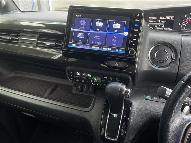 Ｎ－ＢＯＸカスタム Ｇ・Ｌターボホンダセンシング　・純正ＯＰナビ・バックカメラ・フルセグ／ＣＤ／ＤＶＤ／ＢＴ・社外フリップダウンモニター・両側パワースライドドア・衝突軽減ブレーキ・レーンキープアシスト・追従型クルーズコントロール（12枚目）