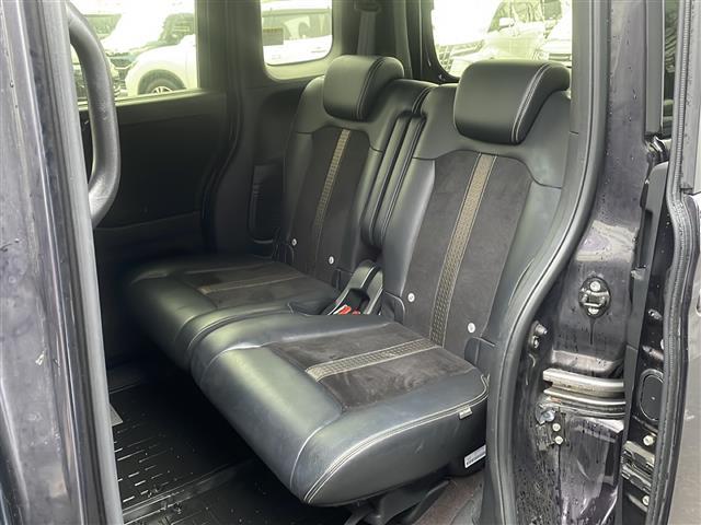 Ｎ－ＢＯＸカスタム Ｇ・Ｌターボホンダセンシング　・純正ＯＰナビ・バックカメラ・フルセグ／ＣＤ／ＤＶＤ／ＢＴ・社外フリップダウンモニター・両側パワースライドドア・衝突軽減ブレーキ・レーンキープアシスト・追従型クルーズコントロール（20枚目）