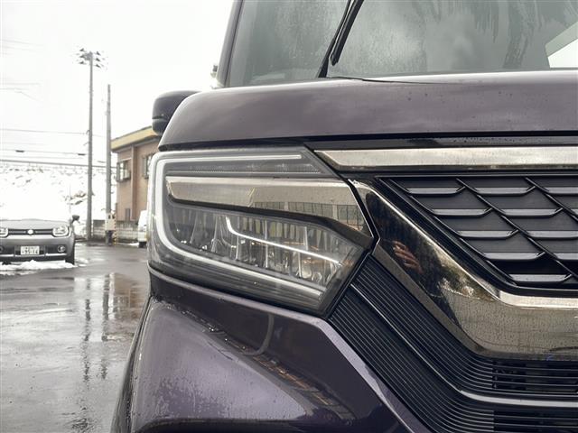 Ｎ－ＢＯＸカスタム Ｇ・Ｌターボホンダセンシング　・純正ＯＰナビ・バックカメラ・フルセグ／ＣＤ／ＤＶＤ／ＢＴ・社外フリップダウンモニター・両側パワースライドドア・衝突軽減ブレーキ・レーンキープアシスト・追従型クルーズコントロール（23枚目）