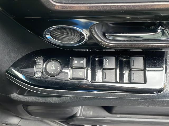 Ｎ－ＢＯＸカスタム Ｇ・Ｌターボホンダセンシング　・純正ＯＰナビ・バックカメラ・フルセグ／ＣＤ／ＤＶＤ／ＢＴ・社外フリップダウンモニター・両側パワースライドドア・衝突軽減ブレーキ・レーンキープアシスト・追従型クルーズコントロール（35枚目）