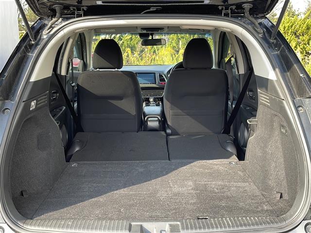 ヴェゼル ハイブリッドX 純正ナビ/バックカメラ/Bluetooth/衝突軽減ブレーキ/クルーズコントロール/プッシュスタート/スマートキー/パドルシフト/純正16AW/純正LEDヘッドライト/純正フォグ(24枚目)