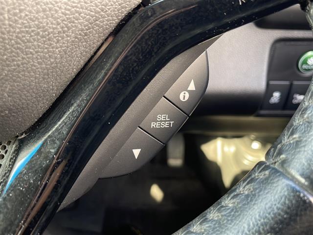 ヴェゼル ハイブリッドX 純正ナビ/バックカメラ/Bluetooth/衝突軽減ブレーキ/クルーズコントロール/プッシュスタート/スマートキー/パドルシフト/純正16AW/純正LEDヘッドライト/純正フォグ(30枚目)