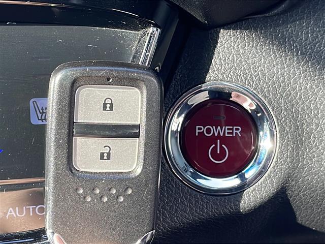 ヴェゼル ハイブリッドX 純正ナビ/バックカメラ/Bluetooth/衝突軽減ブレーキ/クルーズコントロール/プッシュスタート/スマートキー/パドルシフト/純正16AW/純正LEDヘッドライト/純正フォグ(34枚目)