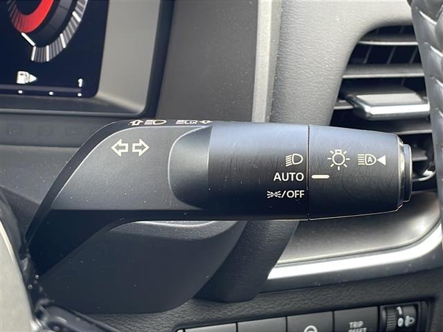 エクストレイル Ｘ　ｅ－４ＯＲＣＥ　・ワンオーナー・プロパイロット・レーダークルーズコントロール・レーンキープアシスト・プロパイロットパーキング・ディスプレイオーディオ・バックカメラ・Ｂｌｕｅｔｏｏｔｈ／ＨＤＭＩ・ＥＴＣ（10枚目）