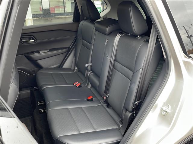 エクストレイル Ｘ　ｅ－４ＯＲＣＥ　・ワンオーナー・プロパイロット・レーダークルーズコントロール・レーンキープアシスト・プロパイロットパーキング・ディスプレイオーディオ・バックカメラ・Ｂｌｕｅｔｏｏｔｈ／ＨＤＭＩ・ＥＴＣ（24枚目）