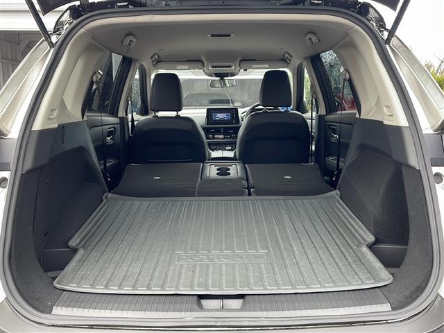 エクストレイル Ｘ　ｅ－４ＯＲＣＥ　・ワンオーナー・プロパイロット・レーダークルーズコントロール・レーンキープアシスト・プロパイロットパーキング・ディスプレイオーディオ・バックカメラ・Ｂｌｕｅｔｏｏｔｈ／ＨＤＭＩ・ＥＴＣ（27枚目）