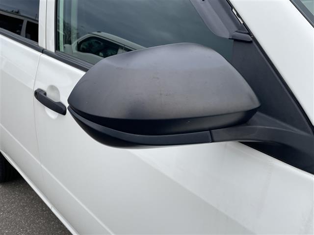 プロボックス DXコンフォート ・4WD・社外ディスプレイオーディオ・Bluetooth・横滑り防止・衝突被害軽減ブレーキ・レーンキープアシスト・オートライト・オートマチックハイビーム・ルーフキャリア・純正フロアマット(34枚目)