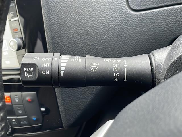 セレナ 4WD/純正SDナビ/DVD/BT/フルセグTV/両側パワースライドドア/衝突被害軽減ブレーキ/クルーズコントロール/レーンキープアシスト/横滑り防止装置/コーナーセンサー/アラウンドビューモニター(8枚目)