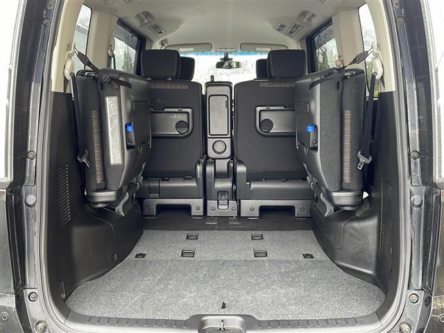 セレナ 4WD/純正SDナビ/DVD/BT/フルセグTV/両側パワースライドドア/衝突被害軽減ブレーキ/クルーズコントロール/レーンキープアシスト/横滑り防止装置/コーナーセンサー/アラウンドビューモニター(27枚目)