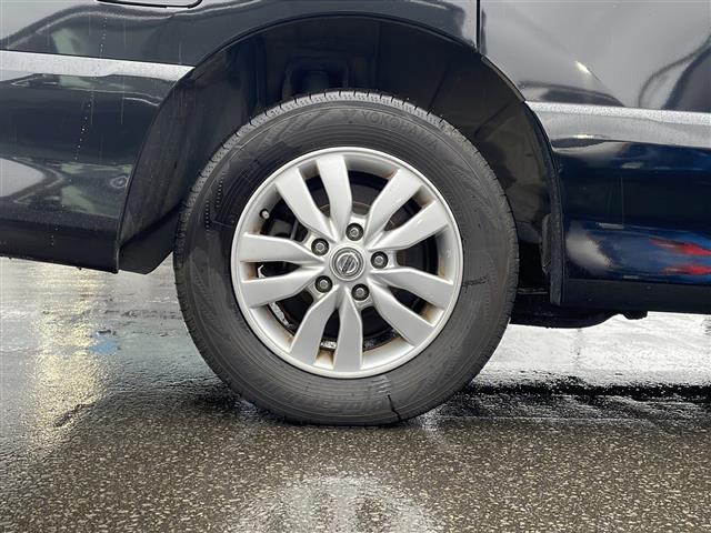 セレナ 4WD/純正SDナビ/DVD/BT/フルセグTV/両側パワースライドドア/衝突被害軽減ブレーキ/クルーズコントロール/レーンキープアシスト/横滑り防止装置/コーナーセンサー/アラウンドビューモニター(40枚目)