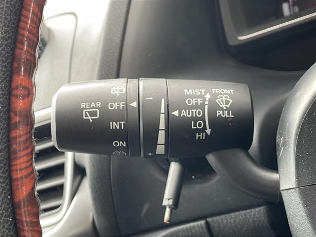 アクセラスポーツ 15C 4WD/純正ナビ/フルセグTV/CD/DVD/Bluetooth/バックカメラ/衝突被害軽減ブレーキ/レーンキープアシスト/コーナーアシスト/LEDヘッドライト/フォグランプ/横滑り防止装置(8枚目)