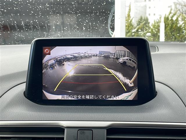 アクセラスポーツ 15C 4WD/純正ナビ/フルセグTV/CD/DVD/Bluetooth/バックカメラ/衝突被害軽減ブレーキ/レーンキープアシスト/コーナーアシスト/LEDヘッドライト/フォグランプ/横滑り防止装置(12枚目)