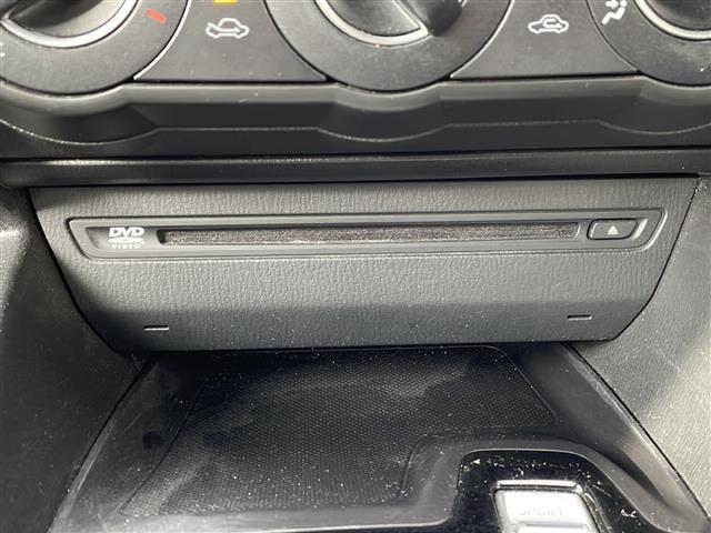 アクセラスポーツ 15C 4WD/純正ナビ/フルセグTV/CD/DVD/Bluetooth/バックカメラ/衝突被害軽減ブレーキ/レーンキープアシスト/コーナーアシスト/LEDヘッドライト/フォグランプ/横滑り防止装置(15枚目)