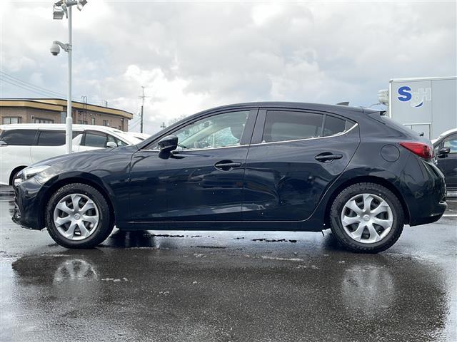 アクセラスポーツ 15C 4WD/純正ナビ/フルセグTV/CD/DVD/Bluetooth/バックカメラ/衝突被害軽減ブレーキ/レーンキープアシスト/コーナーアシスト/LEDヘッドライト/フォグランプ/横滑り防止装置(32枚目)