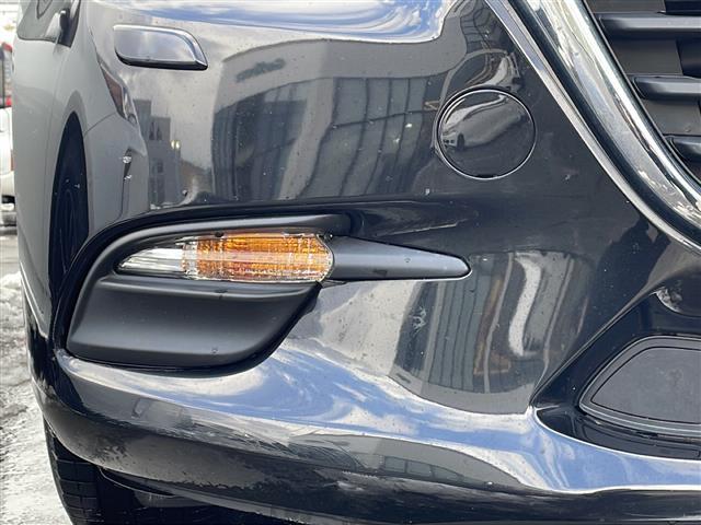 アクセラスポーツ 15C 4WD/純正ナビ/フルセグTV/CD/DVD/Bluetooth/バックカメラ/衝突被害軽減ブレーキ/レーンキープアシスト/コーナーアシスト/LEDヘッドライト/フォグランプ/横滑り防止装置(36枚目)