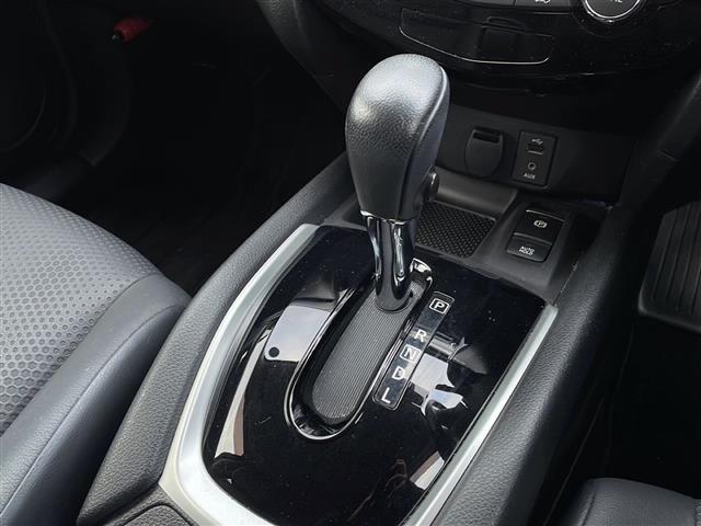 エクストレイル ２０Ｘ　純正ナビ／フルセグ／Ｂｌｕｅｔｏｏｔｈ／アラウンドビューモニター／プロパイロット／衝突軽減ブレーキ／レーダークルーズコントロール／レーンキープアシスト／パワーバックドア／ドラレコ（16枚目）