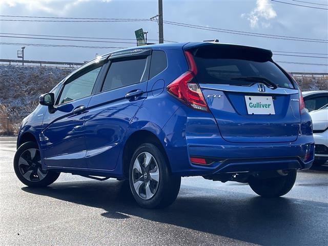 フィットハイブリッド Ｆ　４ＷＤ／衝突軽減ブレーキ／レーンキープアシスト／レーダークルーズコントロール／社外ナビ／Ｂｌｕｅｔｏｏｔｈ／バックカメラ／ドライブレコーダー／エンジンスターター／ワイパーデアイサー（40枚目）