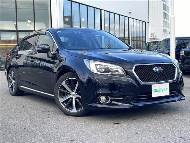 レガシィＢ４ リミテッド　純正ナビ／本革シート／ＡＭ／ＦＭ／ＣＤ／ＤＶＤ／フルセグ／バック／サイド／カメラ／衝突軽減ブレーキ／レーンキープアシスト／追従型クルーズコントロール／コーナーセンサー／パドルシフト（4枚目）