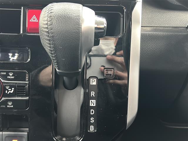 ルーミー カスタムＧ　４ＷＤ／ワンオーナー／純正ナビ／フルセグ／バックカメラ／衝突被害軽減ブレーキ／横滑り防止装置／盗難防止装置／クルコン追従有／オートマチックハイビーム／両側パワースライドドア／社外ＡＷスタッドレス（20枚目）