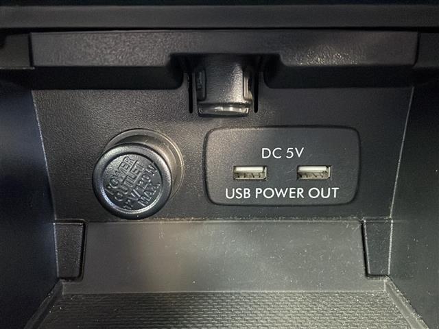 レガシィＢ４ ベースグレード　社外ナビ／ＣＤ／ＤＶＤ／Ｂｌｕｅｔｏｏｔｈ／バックカメラ／前後ドライブレコーダー／衝突被害軽減ブレーキ／レーンキープアシスト／レーダークルーズコントロール／ブラインドスポットモニター（17枚目）