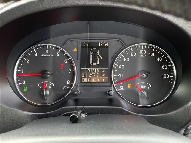 エクストレイル ２０Ｘｔｔ　４ＷＤ／純正ナビ／フルセグ／ＣＤ／ＤＶＤ／ＢＴ／バックカメラ／スマートキー／横滑り抑制装置／ダウンヒルアシストコントロール／社外エンジンスターター／シートヒーター／ＥＴＣ（13枚目）