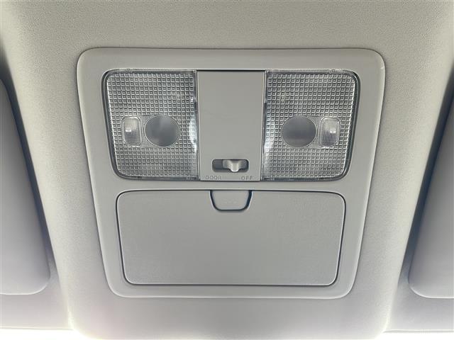 エクストレイル ２０Ｘｔｔ　４ＷＤ／純正ナビ／フルセグ／ＣＤ／ＤＶＤ／ＢＴ／バックカメラ／スマートキー／横滑り抑制装置／ダウンヒルアシストコントロール／社外エンジンスターター／シートヒーター／ＥＴＣ（39枚目）