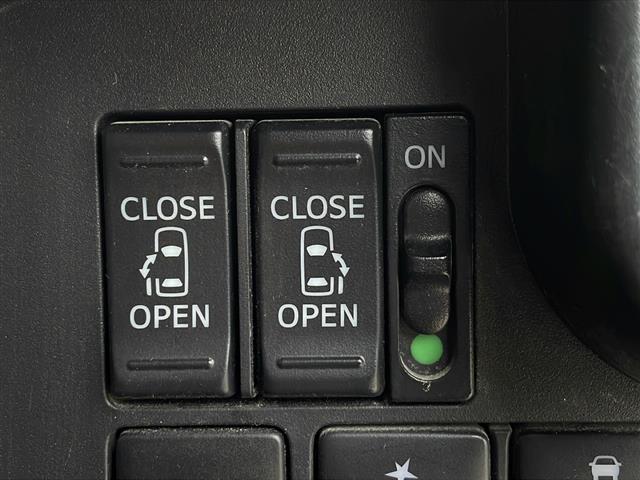 タンク カスタムＧ　純正ナビ／ＣＤ／ＤＶＤ／ＢＴ／フルセグ／全方位カメラ／両側パワースライドドア／軽減ブレーキ／レーンキープアシスト／クルーズコントロール／コーナーセンサー／ワイパーデアイサー（18枚目）