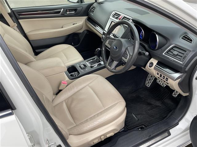 レガシィＢ４ リミテッド　・本革シート・純正ナビ・フルセグ／Ｂｌｕｅｔｏｏｔｈ・バックカメラ・前後ドライブレコーダー・衝突被害軽減ブレーキ・レーンキープアシスト・レーダークルーズコントロール・コーナーセンサー（27枚目）