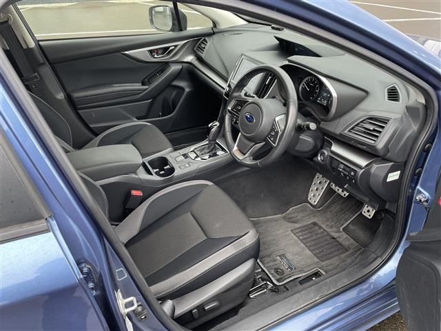 インプレッサスポーツ １．６ｉ－Ｓアイサイト　・４ＷＤ・純正ナビ・バックカメラ・サイドカメラ・ＣＤ／ＤＶＤ／ＢＴ／フルセグ・衝突軽減ブレーキ・レーダークルーズコントロール・レーンキープアシスト・ＡＶＨ・盗難防止装置（32枚目）