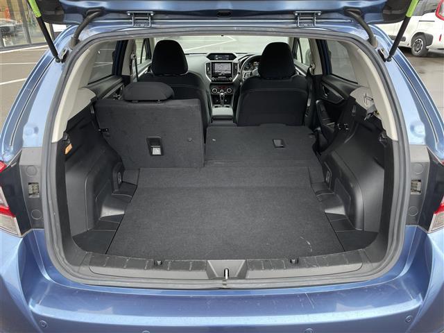 インプレッサスポーツ １．６ｉ－Ｓアイサイト　・４ＷＤ・純正ナビ・バックカメラ・サイドカメラ・ＣＤ／ＤＶＤ／ＢＴ／フルセグ・衝突軽減ブレーキ・レーダークルーズコントロール・レーンキープアシスト・ＡＶＨ・盗難防止装置（40枚目）