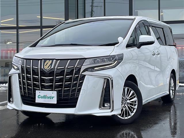 アルファードハイブリッド Ｓ　タイプゴールドＩＩ　・４ＷＤ・サンルーフ・純正ディスプレイオーディオナビ・Ｂｌｕｅｔｏｏｔｈ・両側パワースライドドア・ハーフレザーシート・衝突軽減ブレーキ・レーンキープアシスト・レーダークルーズ（9枚目）