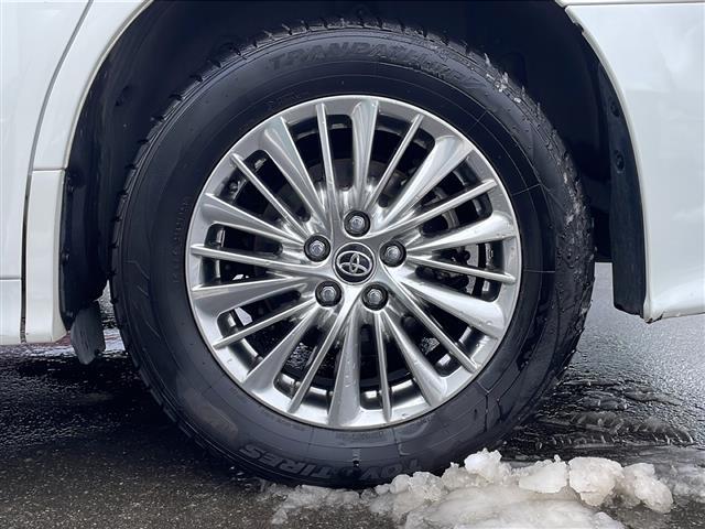 アルファードハイブリッド Ｓ　タイプゴールドＩＩ　・４ＷＤ・サンルーフ・純正ディスプレイオーディオナビ・Ｂｌｕｅｔｏｏｔｈ・両側パワースライドドア・ハーフレザーシート・衝突軽減ブレーキ・レーンキープアシスト・レーダークルーズ（37枚目）