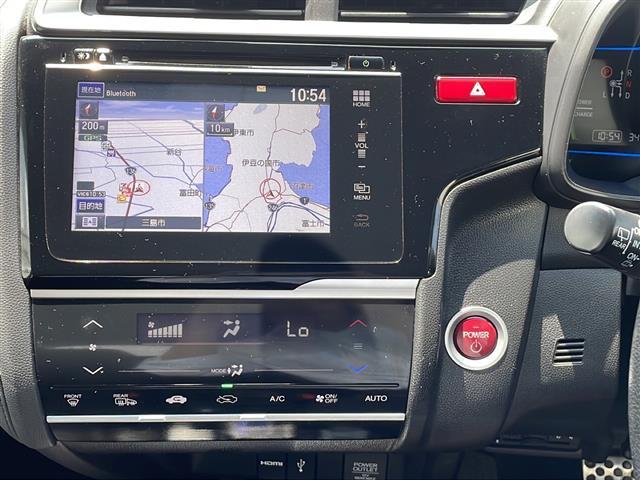 フィットハイブリッド Ｓパッケージ　純正ナビ　フルセグＴＶ　バックカメラ　ＬＥＤヘッドライト　スマートキー　衝突軽減ブレーキ　オートライト　クルーズコントロール　純正１５インチＡＷ　ワンオーナー（2枚目）