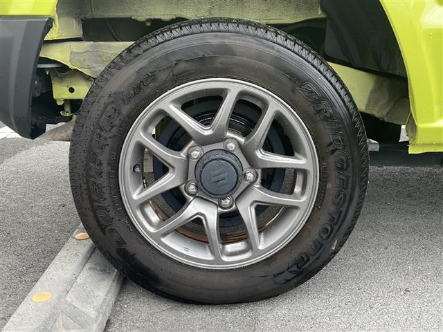 ジムニー ＸＣ　４ＷＤ　ＳＤナビ　バックカメラ　オートライト　衝突防止システム　ＬＥＤヘッドランプ　レーンアシスト　クリアランスソナー　Ｂｌｕｅｔｏｏｔｈ接続　盗難防止システム　アイドリングストップ　横滑り防止装置（35枚目）