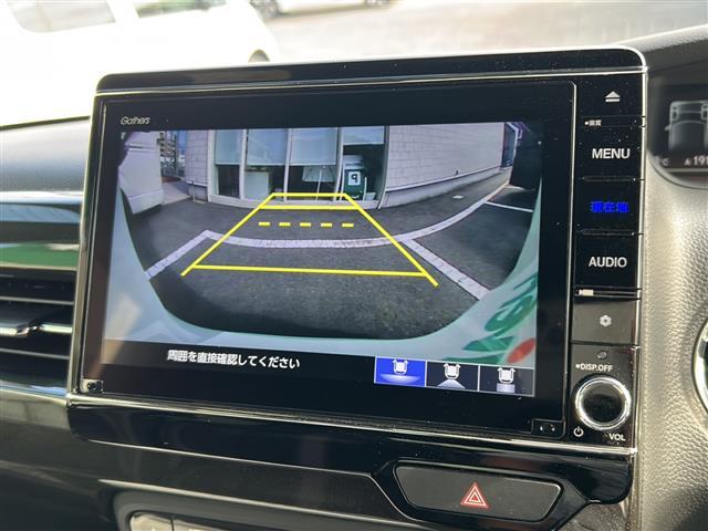Ｎ－ＢＯＸカスタム Ｇ・Ｌターボホンダセンシング　純正８型ナビ　ダウンサス　社外マフラー　地デジＴＶ　ＣＤ　ＤＶＤ　Ｂｌｕｅｔｏｏｔｈ　両側パワースライドドア　ＬＥＤヘッドライト　シートヒーター　スマートキー　ＥＴＣ　ホンダセンシング　衝突軽減（7枚目）