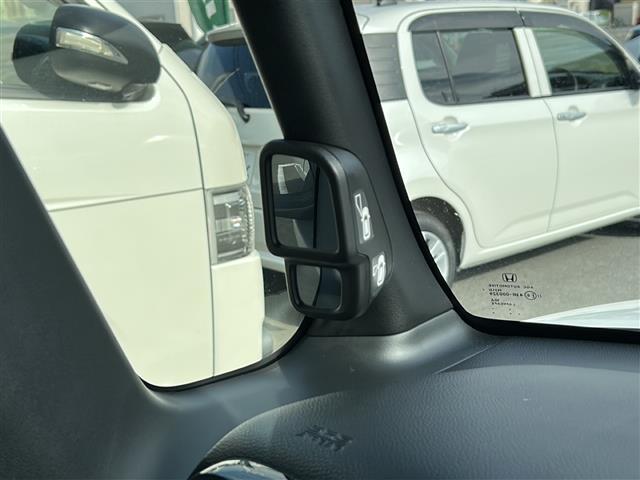 Ｎ－ＢＯＸカスタム Ｇ・Ｌターボホンダセンシング　純正８型ナビ　ダウンサス　社外マフラー　地デジＴＶ　ＣＤ　ＤＶＤ　Ｂｌｕｅｔｏｏｔｈ　両側パワースライドドア　ＬＥＤヘッドライト　シートヒーター　スマートキー　ＥＴＣ　ホンダセンシング　衝突軽減（24枚目）