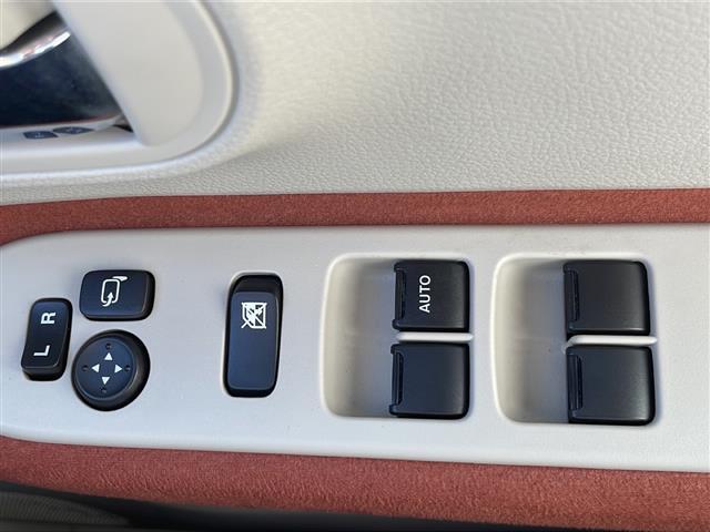 アルトラパン Ｘ　社外オーディオ　衝突軽減ブレーキ　シートヒーター　スマートキー　ＬＥＤヘッドライト　レーンキープアシスト　純正１４インチＡＷ　オートライト　アイドリングストップ　オートエアコン（16枚目）