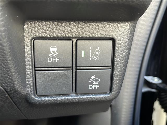 Ｎ－ＢＯＸカスタム Ｇ・Ｌホンダセンシング　社外ナビ　地デジＴＶ　ＣＤ　ＤＶＤ　Ｂｌｕｅｔｏｏｔｈ　両側パワースライド　ＬＥＤヘッドライト　ビルトインＥＴＣ　前車追従クルーズコントロール　スマートキー　純正１４インチＡＷ　ホンダセンシング（11枚目）