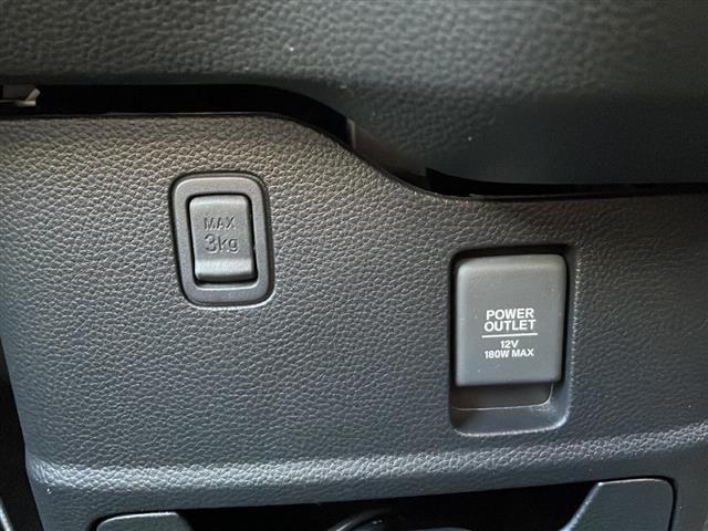 Ｎ－ＢＯＸカスタム Ｇ・Ｌホンダセンシング　社外ナビ　地デジＴＶ　ＣＤ　ＤＶＤ　Ｂｌｕｅｔｏｏｔｈ　両側パワースライド　ＬＥＤヘッドライト　ビルトインＥＴＣ　前車追従クルーズコントロール　スマートキー　純正１４インチＡＷ　ホンダセンシング（18枚目）