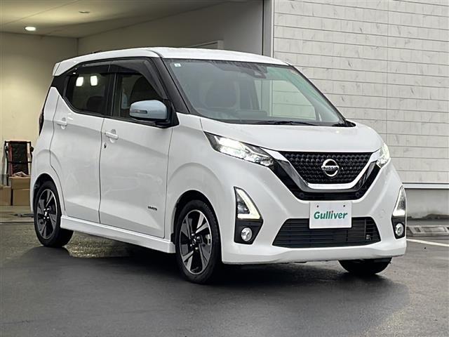 デイズ ハイウェイスター　Ｇターボプロパイロットエディション　純正９インチナビ　Ｂｌｕｅｔｏｏｔｈ　プレミアムコンビネーションインテリア　トリコットコンビシート　アラウンドビューモニター　地デジＴＶ　ＣＤ　ＤＶＤ　純正１５インチＡＷ　スマートキー　コーナーセンサ（34枚目）