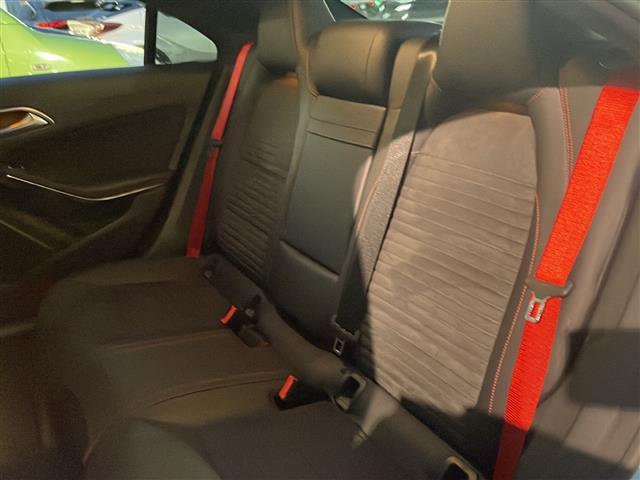 ＣＬＡクラス ＣＬＡ２５０シュポルト　４マチック　純正ナビ　地デジＴＶ　レーダーセーフティパッケージ　純正１８インチＡＷ　キーレスゴー　ＬＥＤヘッドライト　パドルシフト　ハーフレザーシート　パワートランク　シートヒーター　バックカメラ（26枚目）
