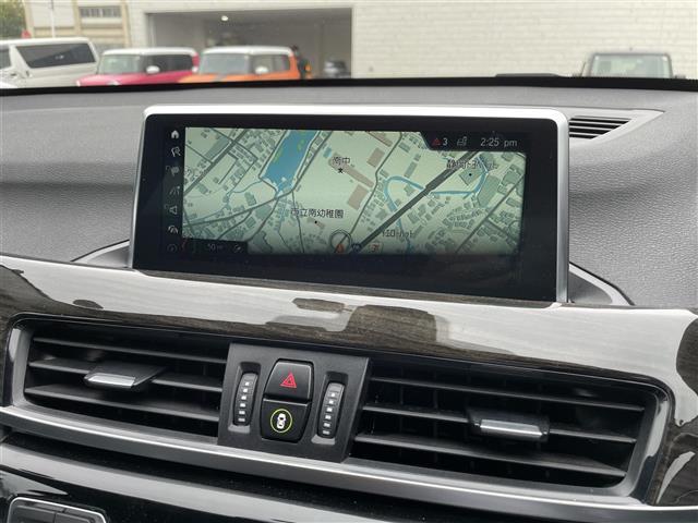Ｘ１ ｘＤｒｉｖｅ　１８ｄ　ｘライン　ハイラインパッケージ　ハイライン　メーカーナビ　レザーシート　シートヒーター　バックカメラ　Ｂｌｅｕｔｏｏｔｈ　純正１８インチＡＷ　ＬＥＤヘッドライト　レーダークルーズコントロール　パワーバックドア　レーンキープアシスト（7枚目）