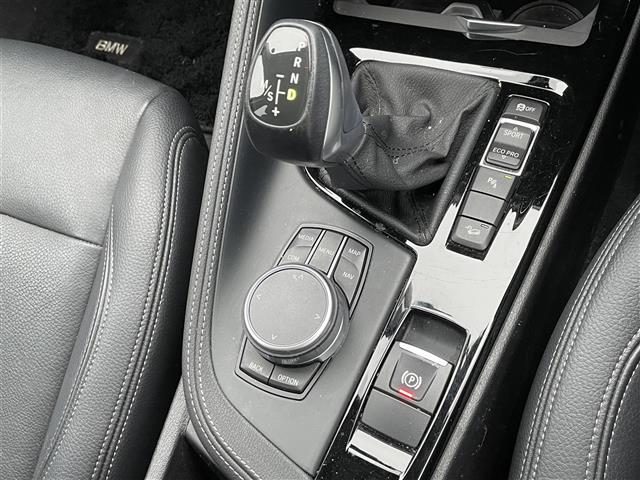 Ｘ１ ｘＤｒｉｖｅ　１８ｄ　ｘライン　ハイラインパッケージ　ハイライン　メーカーナビ　レザーシート　シートヒーター　バックカメラ　Ｂｌｅｕｔｏｏｔｈ　純正１８インチＡＷ　ＬＥＤヘッドライト　レーダークルーズコントロール　パワーバックドア　レーンキープアシスト（9枚目）
