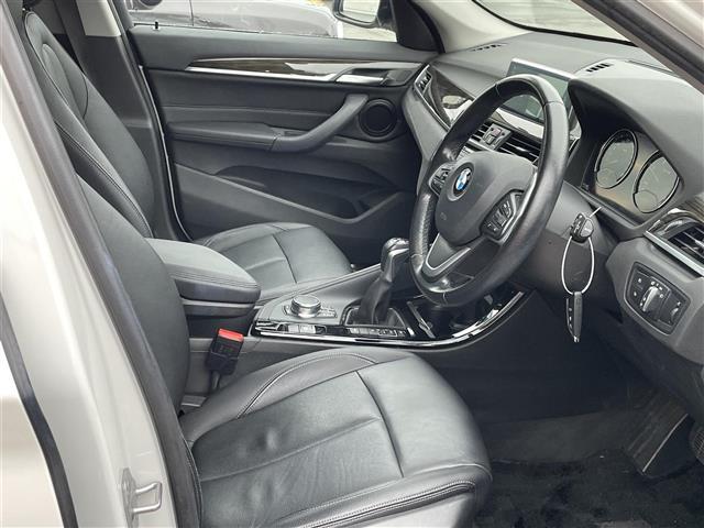 Ｘ１ ｘＤｒｉｖｅ　１８ｄ　ｘライン　ハイラインパッケージ　ハイライン　メーカーナビ　レザーシート　シートヒーター　バックカメラ　Ｂｌｅｕｔｏｏｔｈ　純正１８インチＡＷ　ＬＥＤヘッドライト　レーダークルーズコントロール　パワーバックドア　レーンキープアシスト（24枚目）