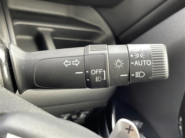 Ｎ－ＢＯＸカスタム Ｌターボ　両側パワースライドドア　純正ナビ　バックカメラ　ホンダセンシング　シートヒーター　前車追従クルーズコントロール　スマートキー　ＬＥＤヘッドライト　２．０ＥＴＣ　オートライト　ＣＤ　Ｂｌｕｅｔｏｏｔｈ（14枚目）