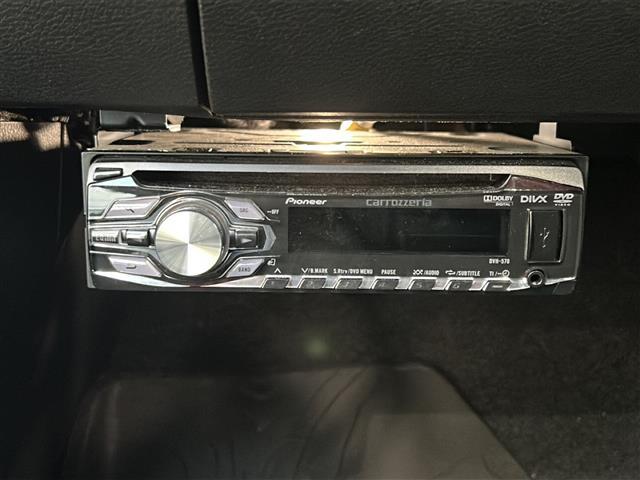 ジープ・ラングラーアンリミテッド ルビコン FOX足回り2インチリフトアップ USバンパー JAOSマフラー 社外17インチAW 純正ナビ 地デジTV リアモニター バックカメラ Bluetooth 社外デジタルインナーミラー ワンオーナー(18枚目)