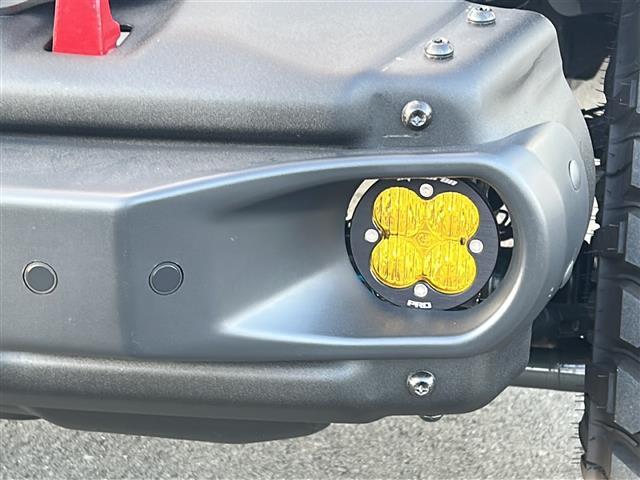 ジープ・ラングラーアンリミテッド ルビコン FOX足回り2インチリフトアップ USバンパー JAOSマフラー 社外17インチAW 純正ナビ 地デジTV リアモニター バックカメラ Bluetooth 社外デジタルインナーミラー ワンオーナー(29枚目)