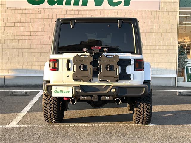 ジープ・ラングラーアンリミテッド ルビコン FOX足回り2インチリフトアップ USバンパー JAOSマフラー 社外17インチAW 純正ナビ 地デジTV リアモニター バックカメラ Bluetooth 社外デジタルインナーミラー ワンオーナー(35枚目)